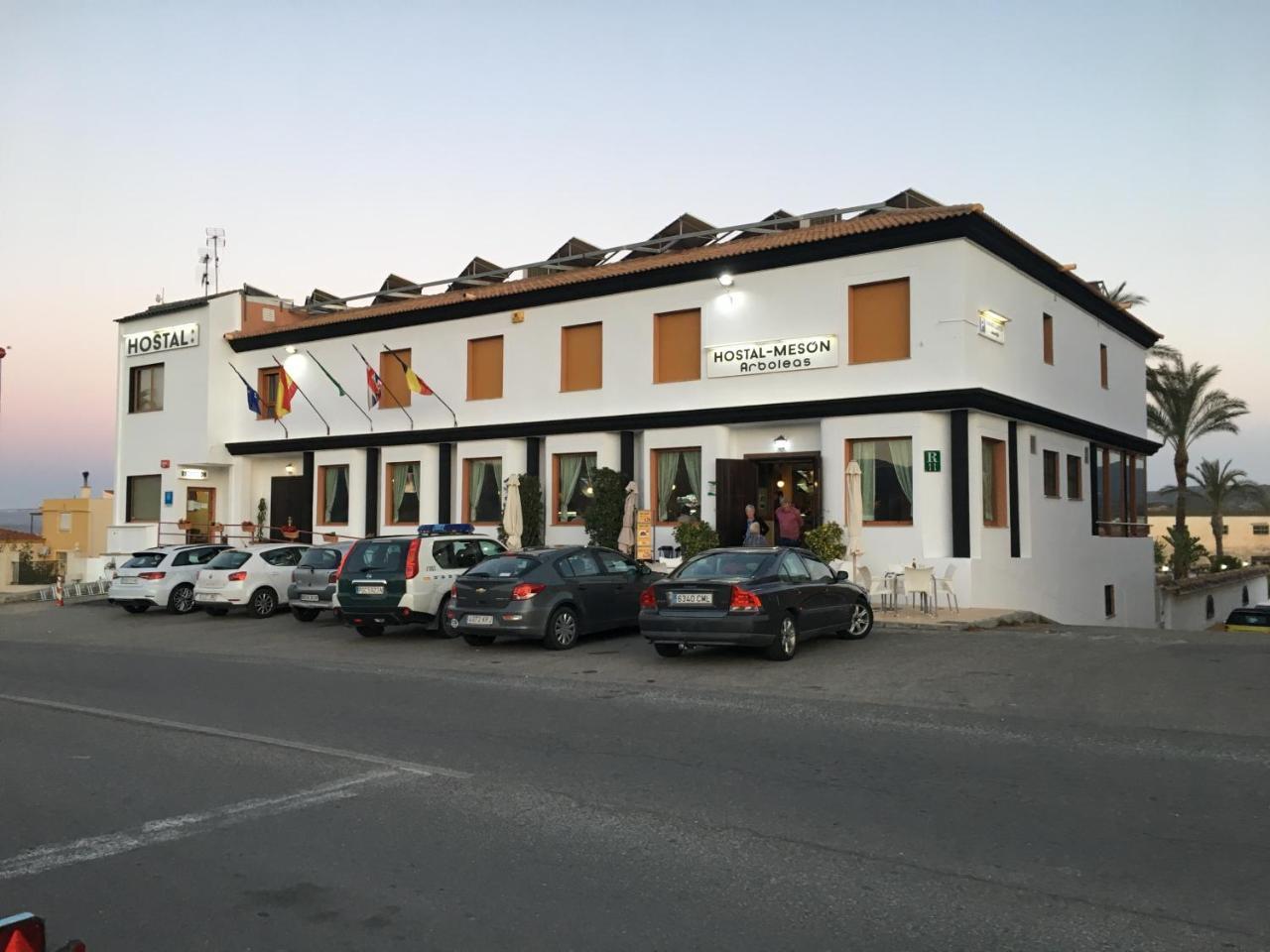 Hostal Mesón Arboleas Exterior foto